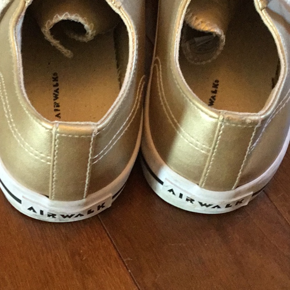 Gold Shoes - Picture 2 of 3